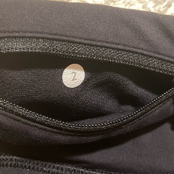 Black lululemon speed up shorts - Picture 3 of 3